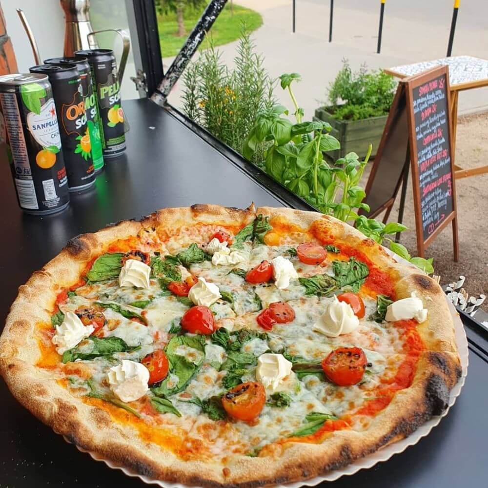 Pizzeria Świeżo uPIECzeni