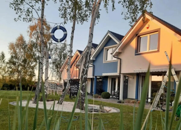 Domki Kapitańskie - 3 domki sezonowe